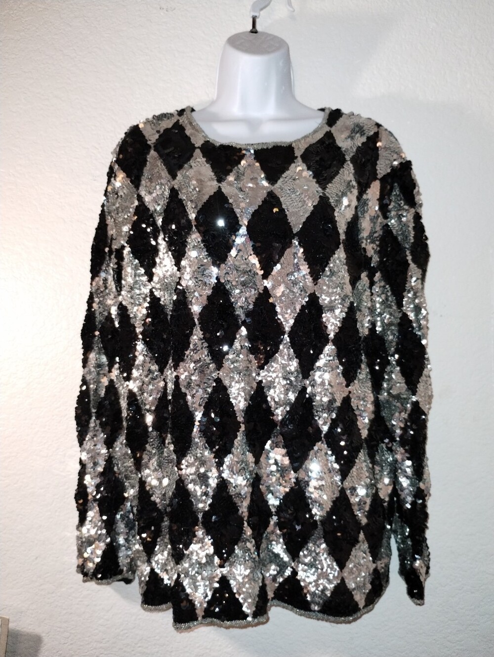 three flags Sequin Diamond Pattern Top Silver & Black Vintage sz XL